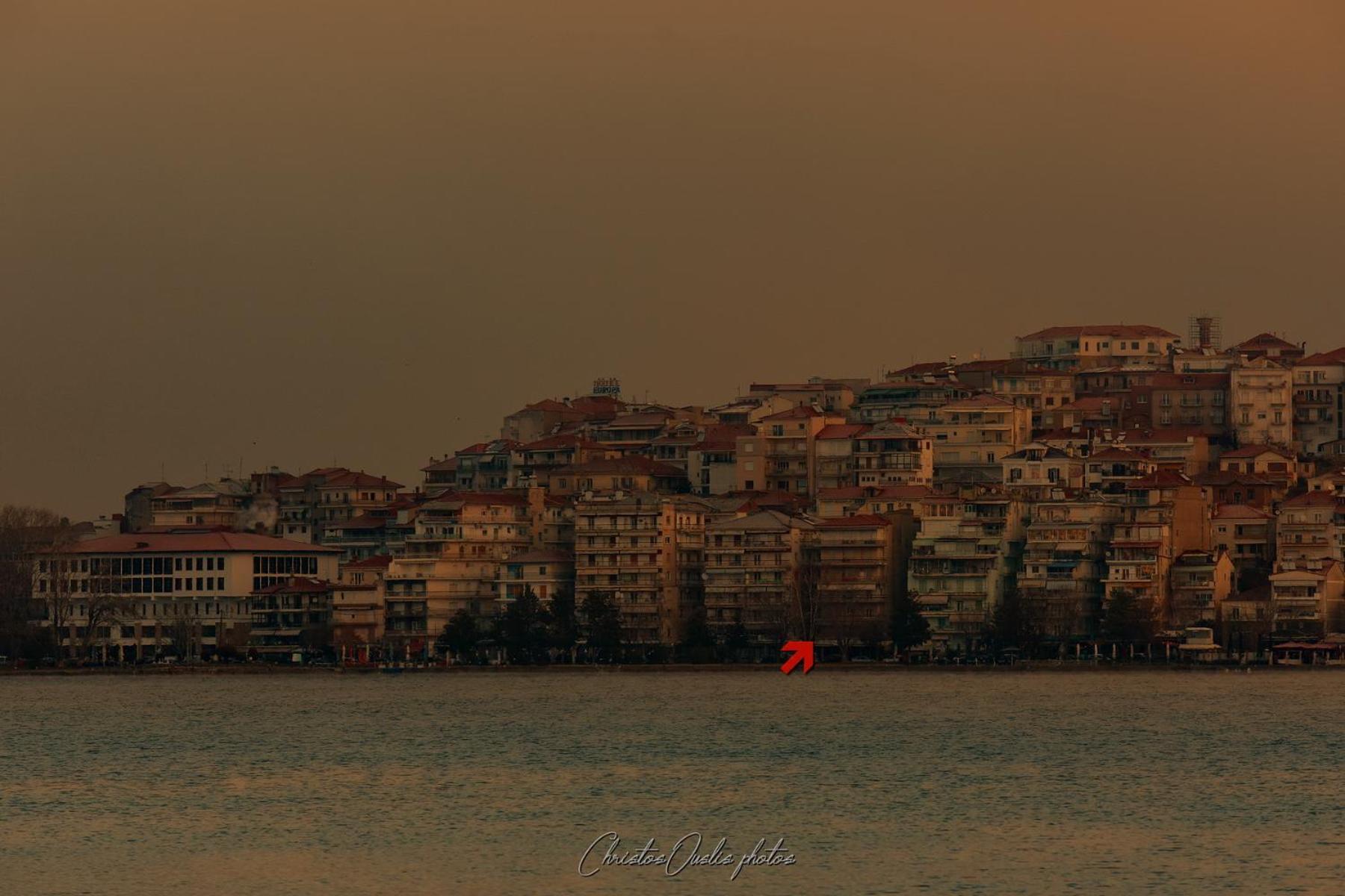 Kasoni Home , Απόλυτα Κεντρικό Διαμέρισμα Μπροστά Στη Λίμνη Kastoria Extérieur photo